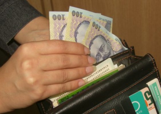 1 ianuarie 2014, data primelor scăderi de taxe